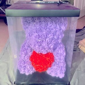 This is a light up heart teddy bear! this is a perfect gift for your ladies!